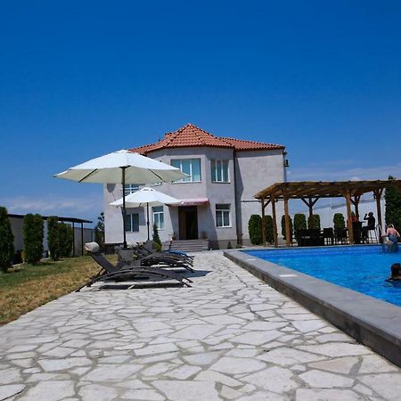 Ossanna Hotel Ереван Экстерьер фото